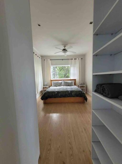 Apartamento Downstairs @38 Puerto Elizabeth Exterior foto